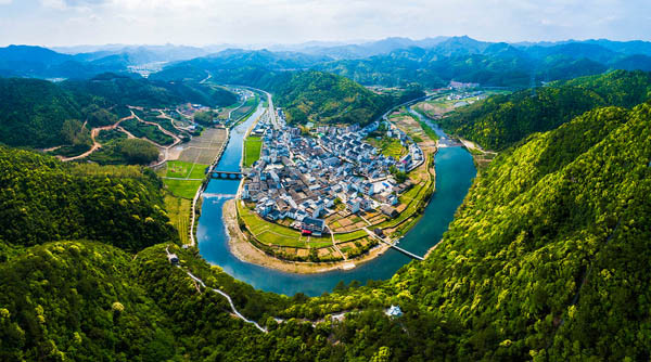 農(nóng)業(yè)農(nóng)村部、住建部發(fā)文：創(chuàng)建示范美麗宜居村莊1500個左右 涉及垃圾收運、污水治理等領域！